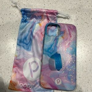 Loopy IPhone 13 Righty